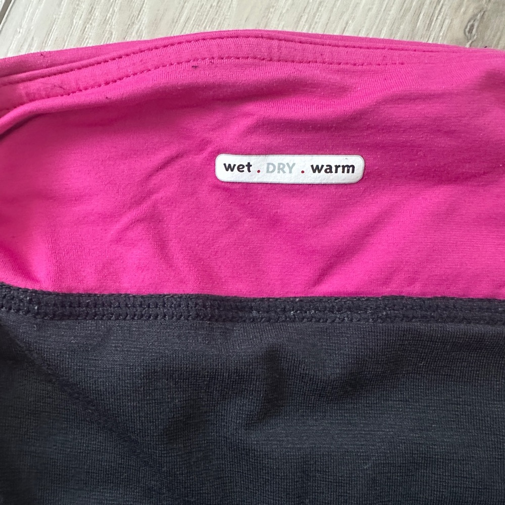 Lululemon Speed Up 2.5” Low Rise Shorts - Picture 5 of 6